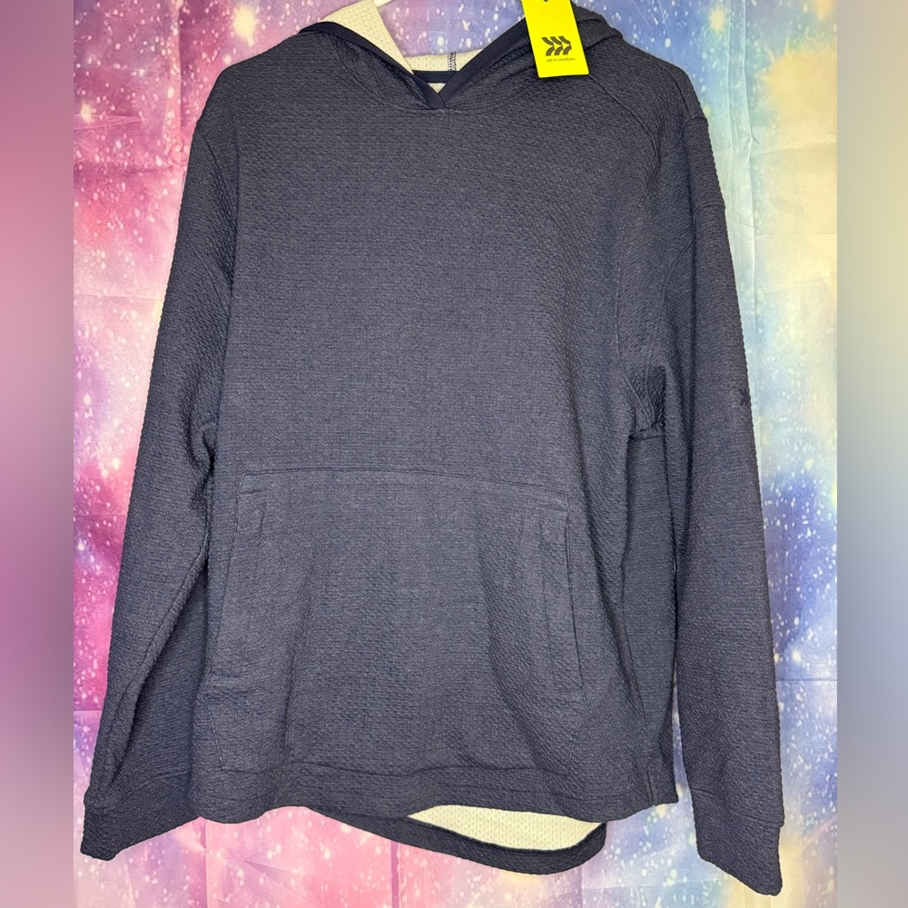New men’s all in motion textured knit hoodie 🛍